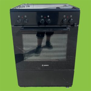 Spis 400 V Svart Bosch HCE722163U